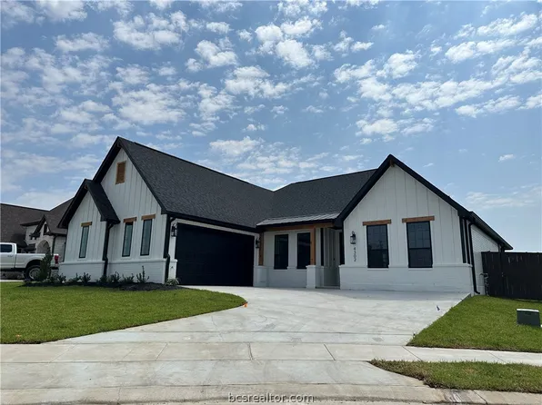 4302 Conestogo Ct, Bryan, TX 77802
