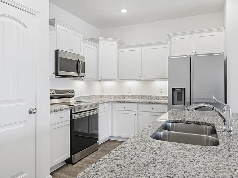 Dartford Townhomes — Photo 8