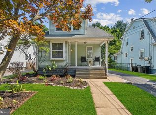 19 Manor Ave, Oaklyn, NJ 08107