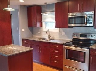 29 2nd Ave, Westfield, MA 01085