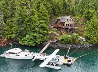 100 Union Bay Ln, Meyers Chuck, AK 99903