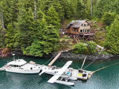 100 Union Bay Ln, Meyers Chuck, AK, 99903