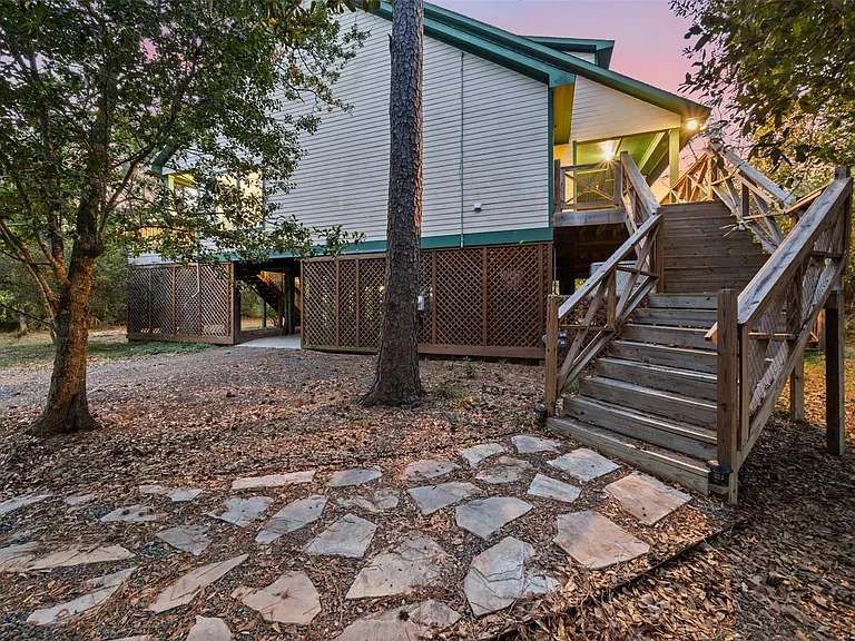 4510 Lininger Ln — Photo 38
