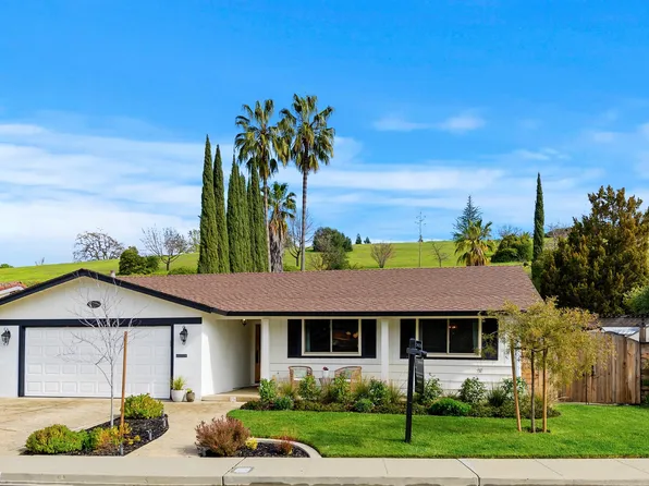230 Mission Dr, Pleasanton, CA 94566