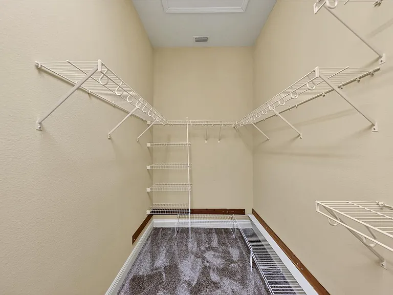 4688 Tuscana Dr — Photo 16