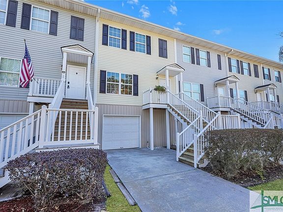 2nd image of 303 Laurel Oak Lane