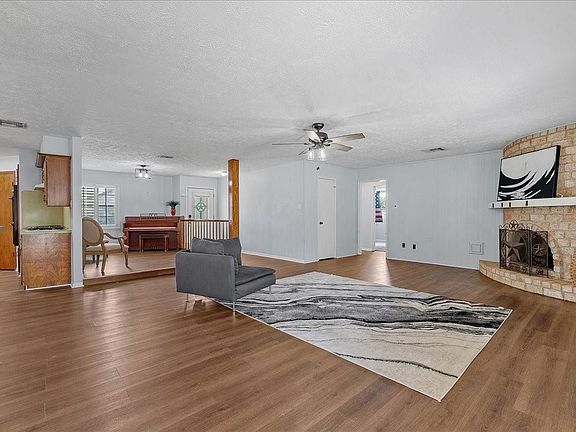 5th image of 11423 Sagepark Ln