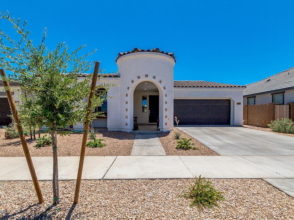 1st image of 22529 E Via Las Brisas