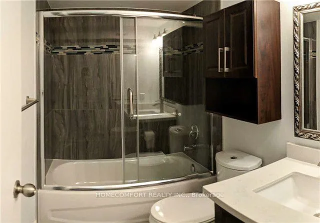 633 Bay St #620 — Photo 14