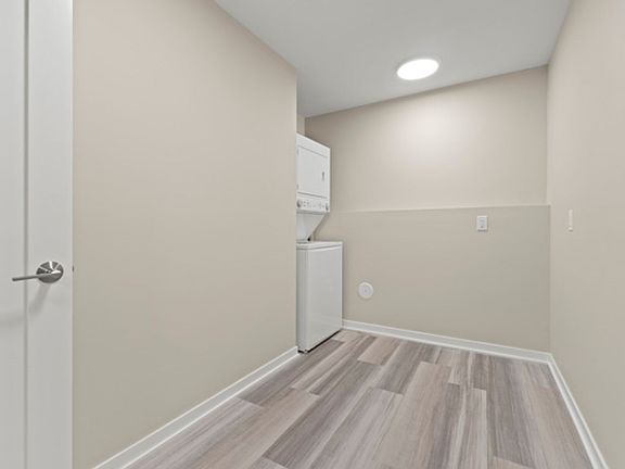 4th image of 417 4th Ave #B1