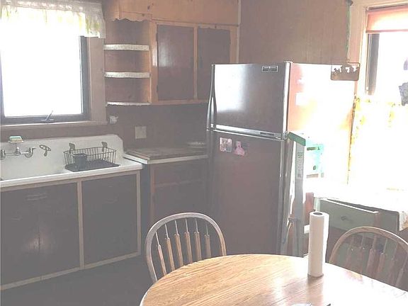 5th image of 9231 244th St