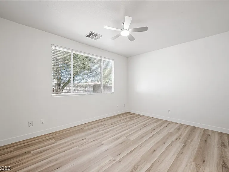 5618 Indian Springs St — Photo 19