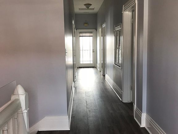 4th image of 856 E Thompson Blvd #A