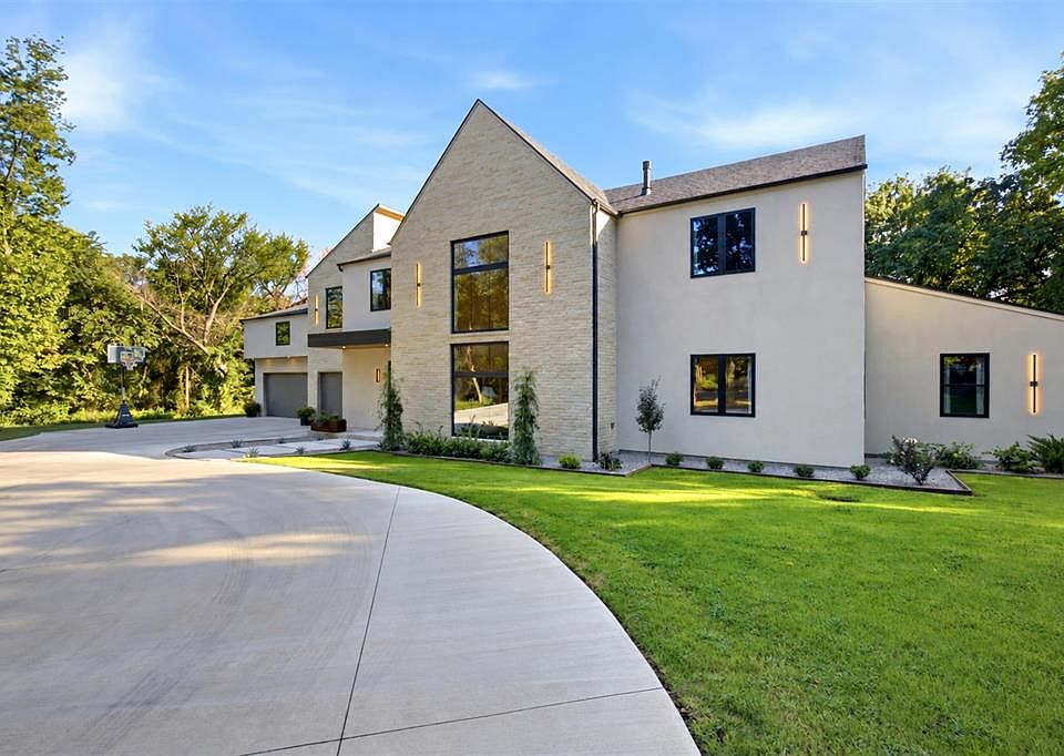1st image of 3320 Arrowhead Ct