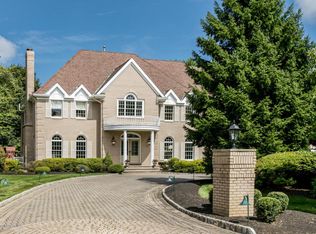 94 N Mitchell Pl, Little Silver, NJ 07739