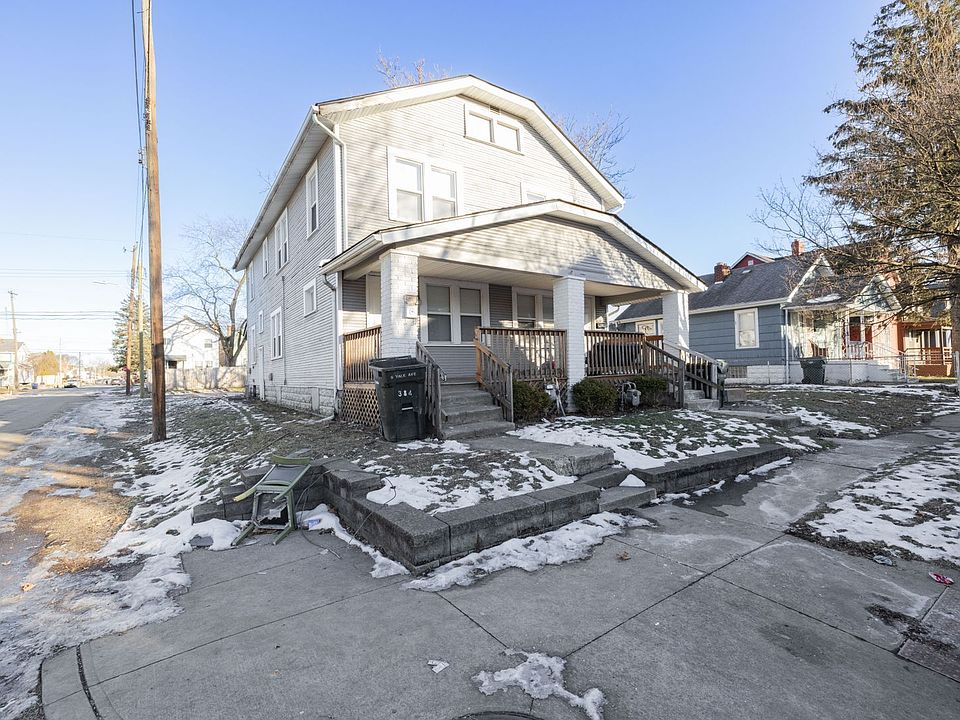 1st image of 384-386 S Yale Ave #384