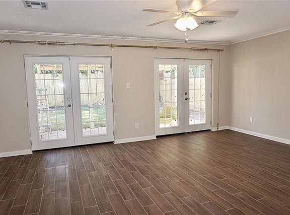 5th image of 3708 Johnson St