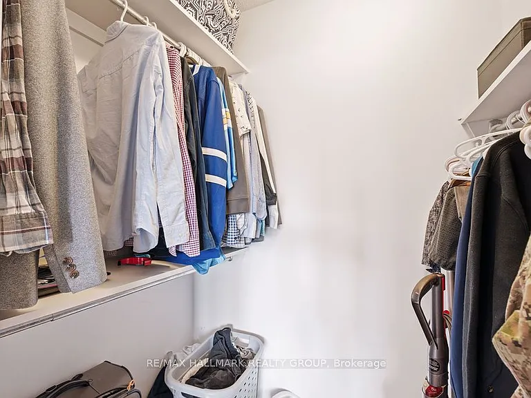 1542 Tonilee Dr — Photo 31