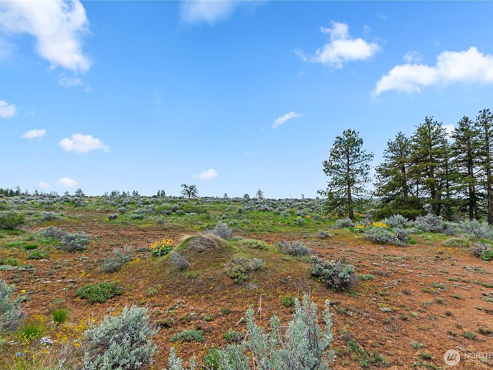 1st image of 207 Falcon Ridge Road