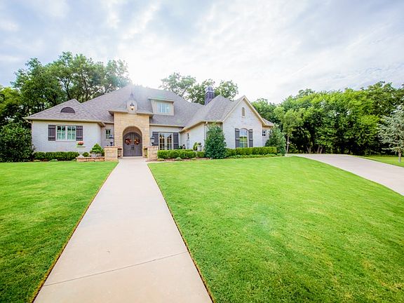 3rd image of 3010 W Shiloh Creek Ave