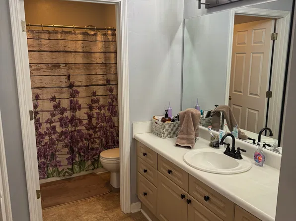 4059 Hidden Hollow Dr APT B, Gainesville, GA 30506
