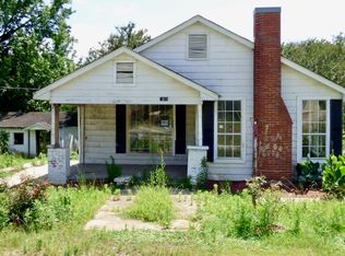 3801 7th St N #9-10, Clanton, AL 35045