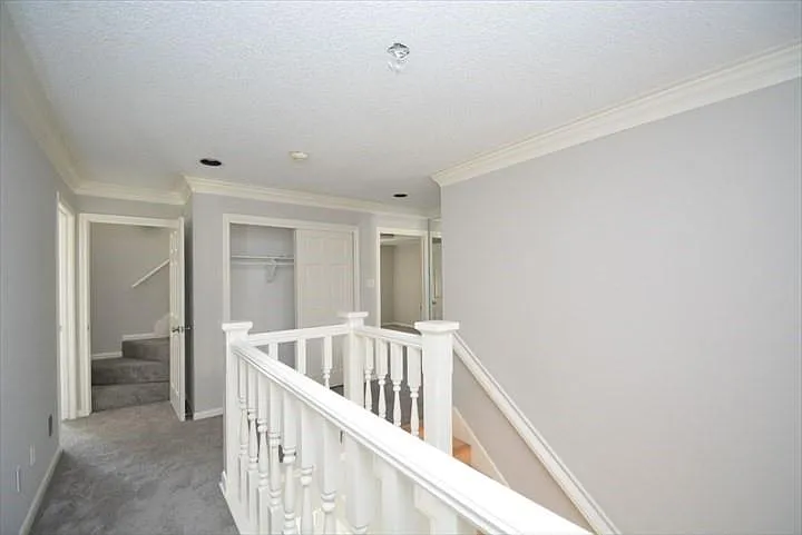 538 Longview Dr — Photo 18