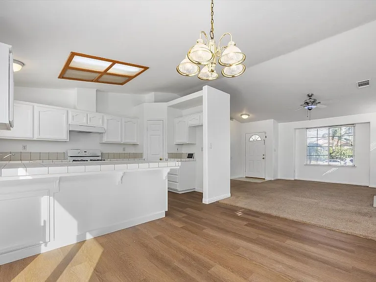 3921 White Sands Dr — Photo 15