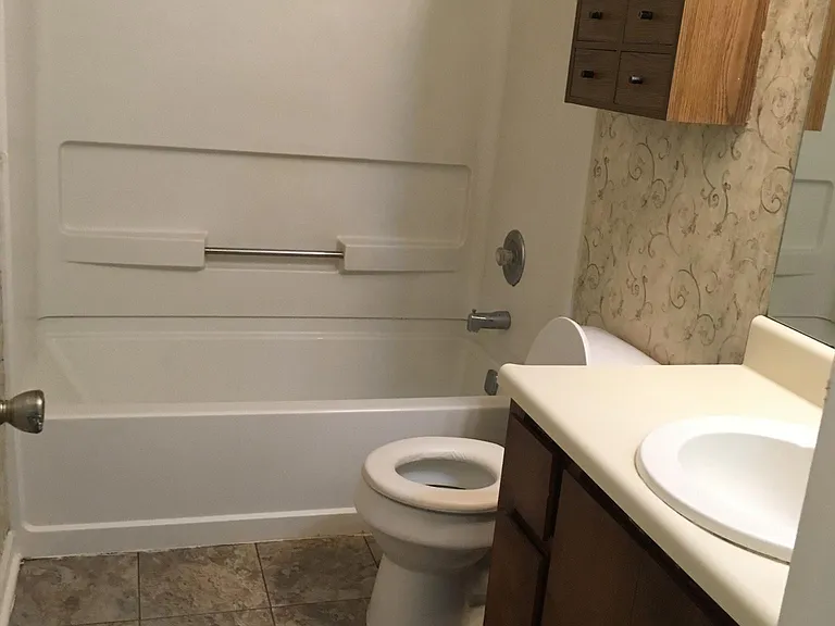 663 Windhaven Dr — Photo 12