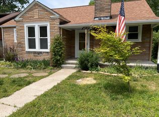 2717 Valley View Dr, Knoxville, TN 37917