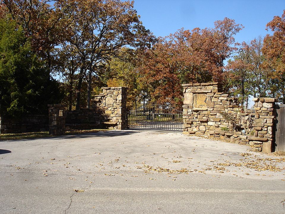2nd image of LOT 17 Johnson St