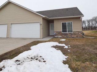 5130 Weatherstone Dr NW, Rochester, MN 55901