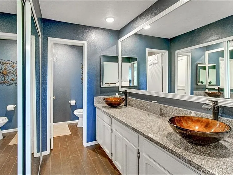 7800 Topanga Canyon Blvd #204 — Photo 3