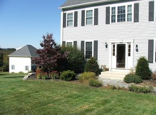 20A Farmington Dr, Shrewsbury, MA 01545