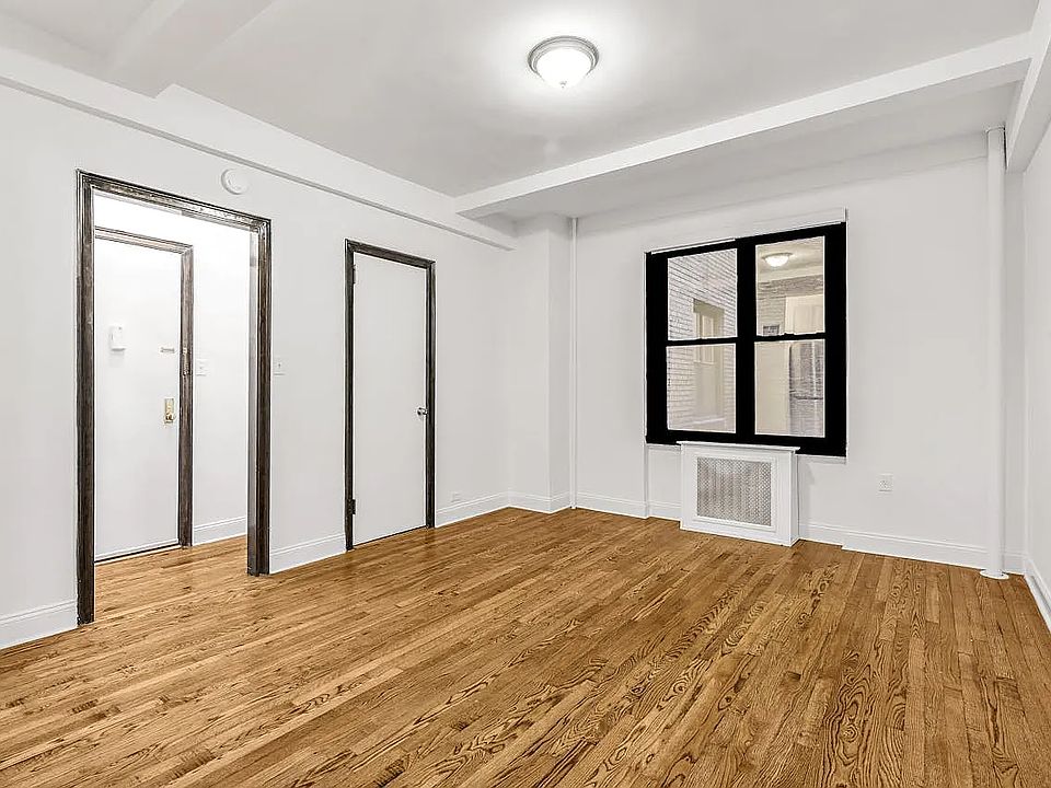 1st image of 208 W 23rd St APT 408