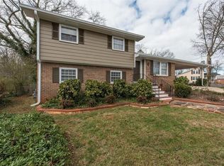 2453 Whites Mill Rd, Decatur, GA 30032