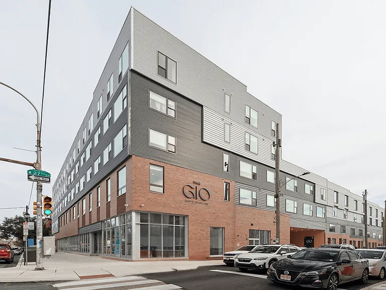 The Gio — Photo 65