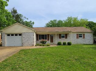 907 Redwood Ct, Newport News, VA 23608