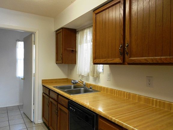 5th image of 47 Calle San Blas NE