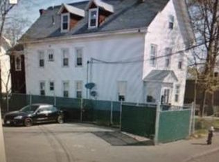 15 Dover St, Brockton, MA 02301