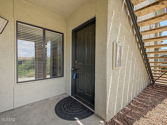2nd image of 5751 N Kolb Rd Unit 21101