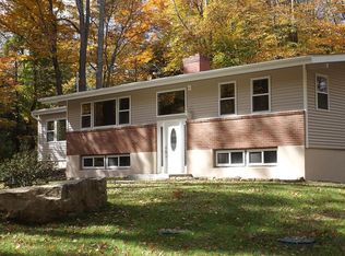 212 Davis Rd, Mansfield, CT 06268