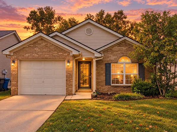 996 Winding Oak Trl, Lexington, KY 40511