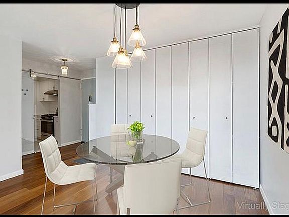 3rd image of 18 Union Tpke #Penthouse
