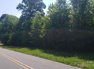 2517 Fire Department St, Newton, NC 28658