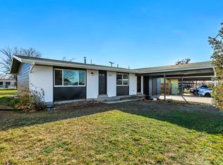 1916 N Celia Way, Layton, UT 84041