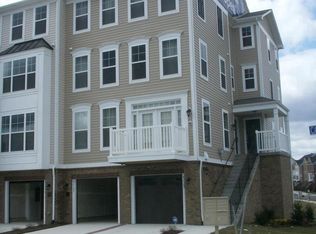 42165 Canary Grass Sq, Aldie, VA 20105