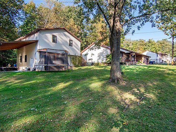 3rd image of 50 Peaceful Hills Dr