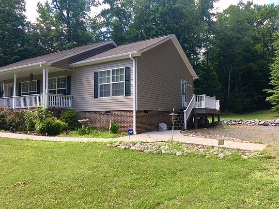 2nd image of 108 Wagon Dr