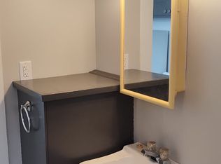 842 Lake Ave #201, Fort Wayne, IN 46805